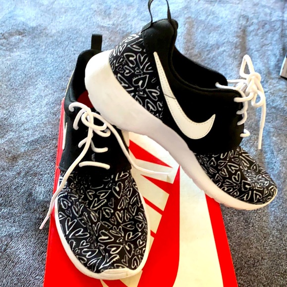 nike roshe run cheetah